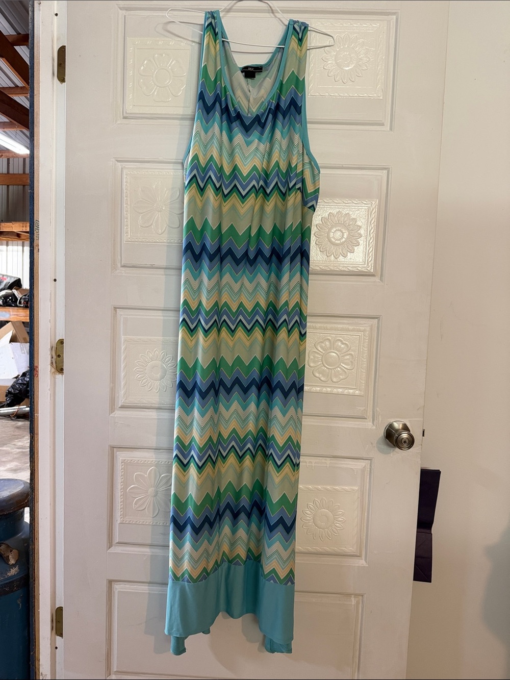 R and k sleeveless maxi dress size 30-32